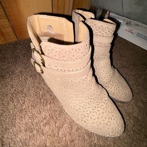 Seven Dials Beige Ankle Booties with Cutout Design